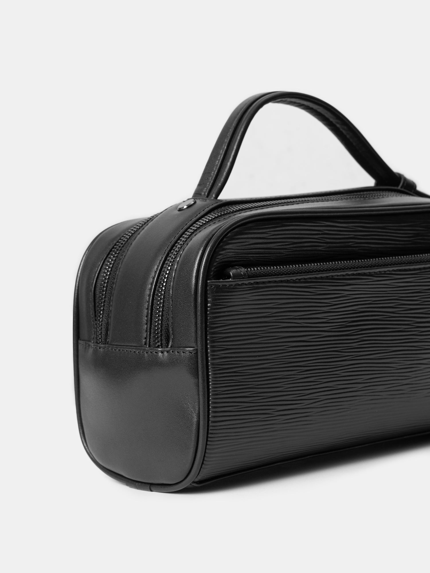 BENNETT TRAVEL POUCH