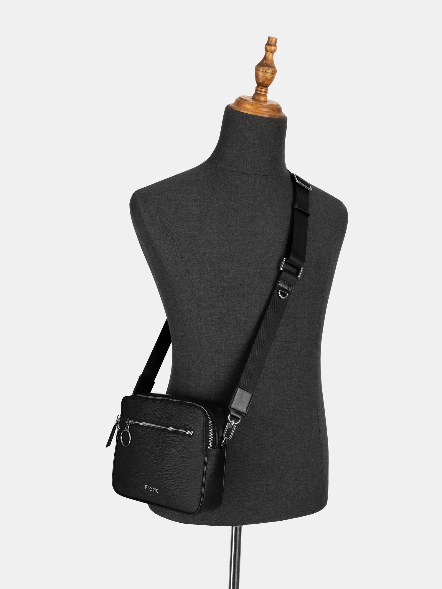 BERNARD MESSENGER BAG