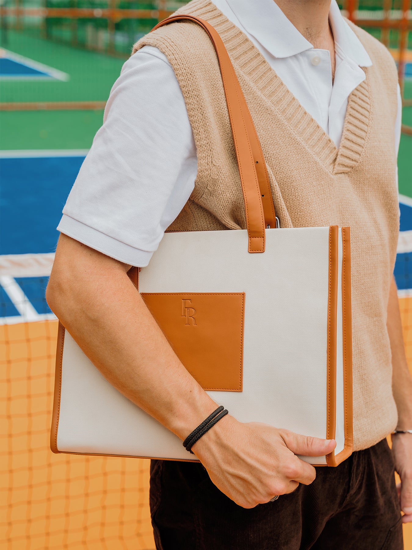 COURTSIDE TOTE BAG