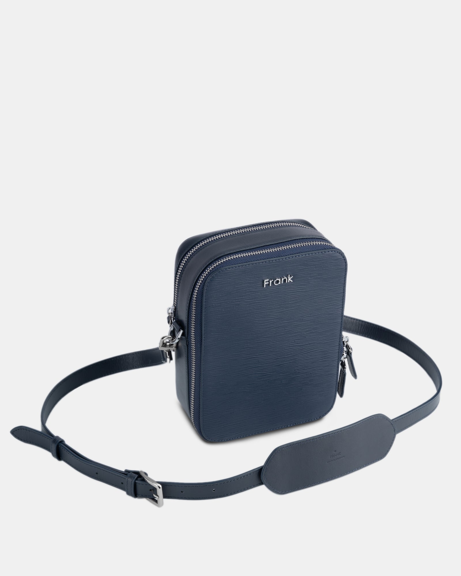 ANTONIE MESSENGER BAG